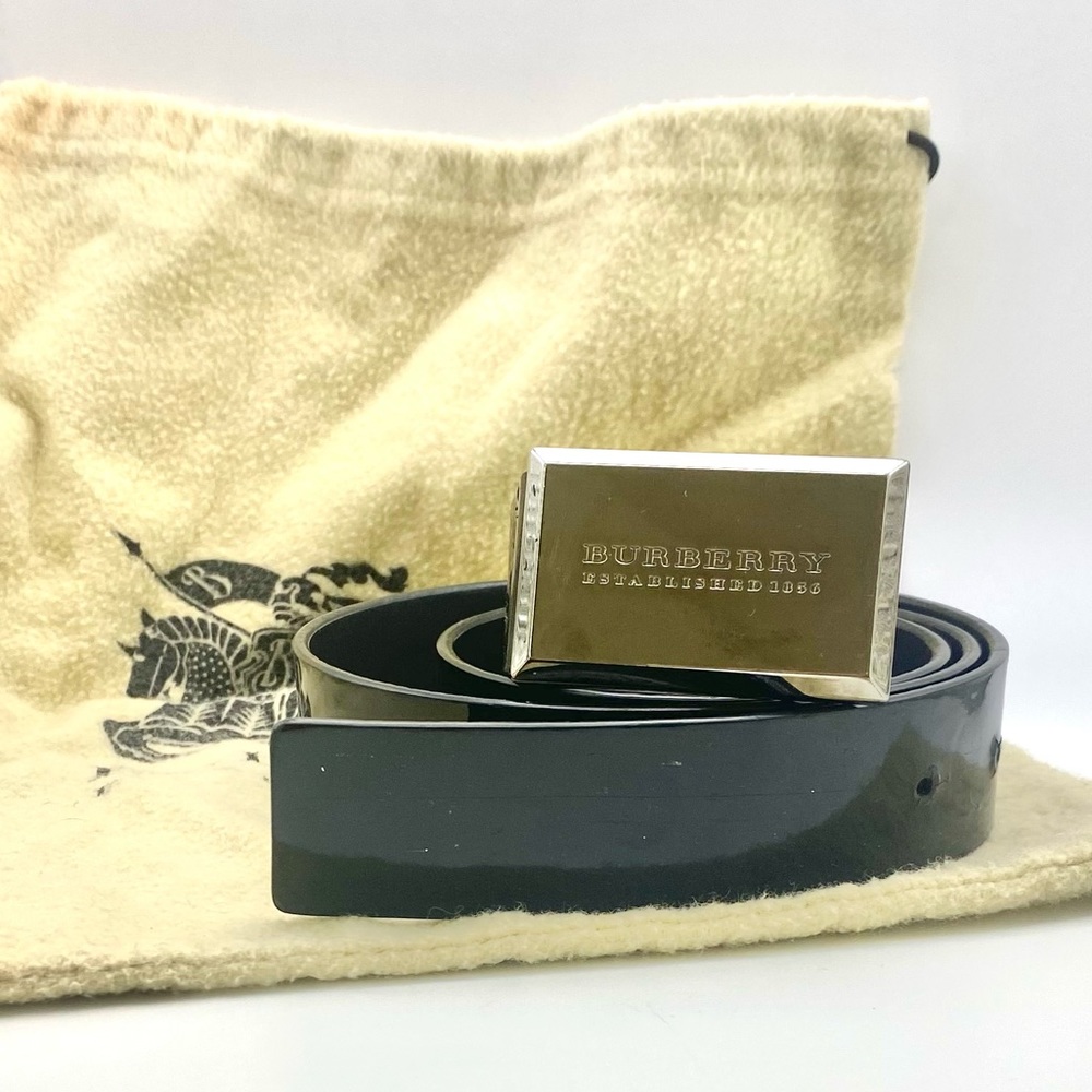 👑- 💃🥂💃WOMEN'S BURBERRY BLACK PATENT LEATHER BELT WITH SILVER BUCKLE 🥂💃🥂